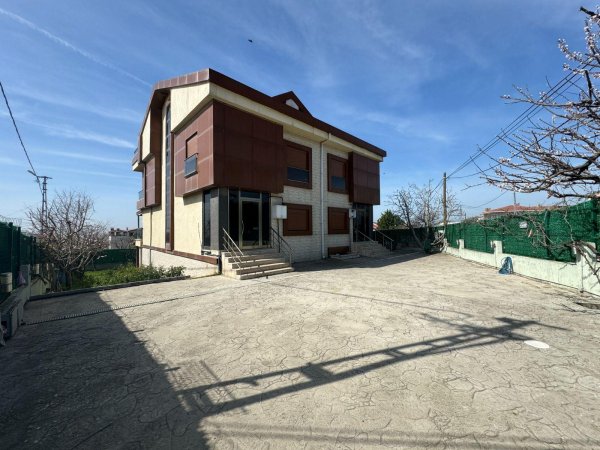 İkiz Villa
